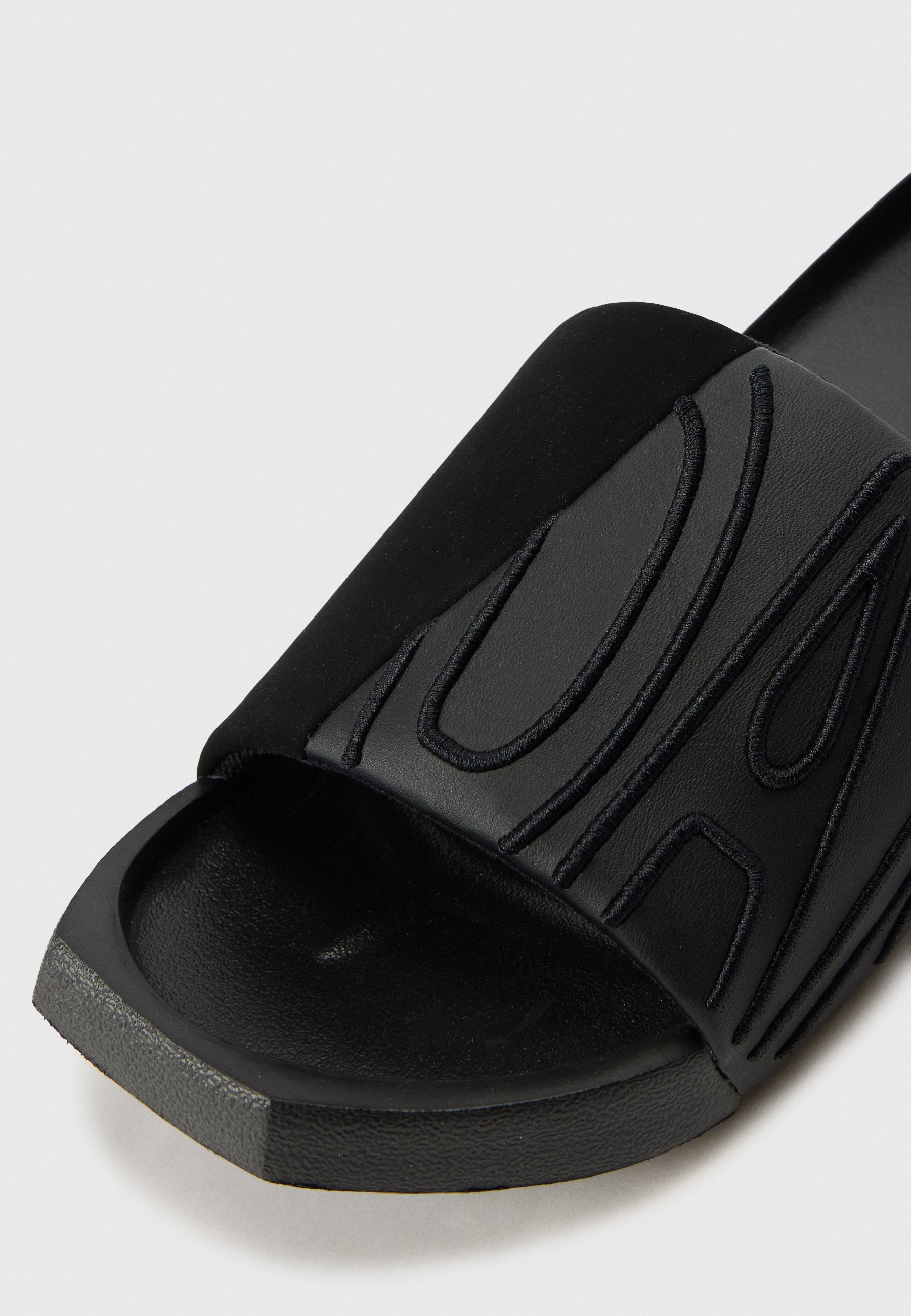 Jordan NOLA SLIDE