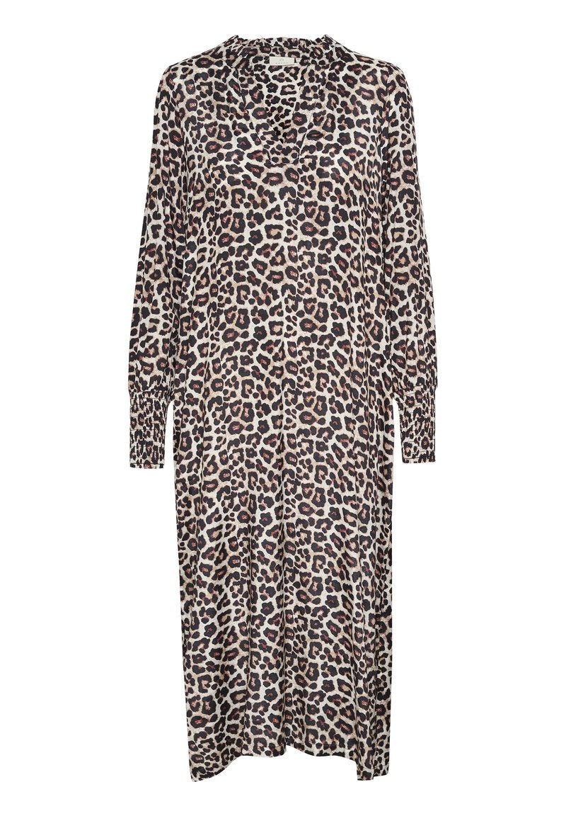 Maxikleid mit Leopardenmuster, langen Ärmeln, V-Ausschnitt und gerafften Manschetten. Weicher, glatter Stoff mit einer fließenden, lockeren Silhouette.