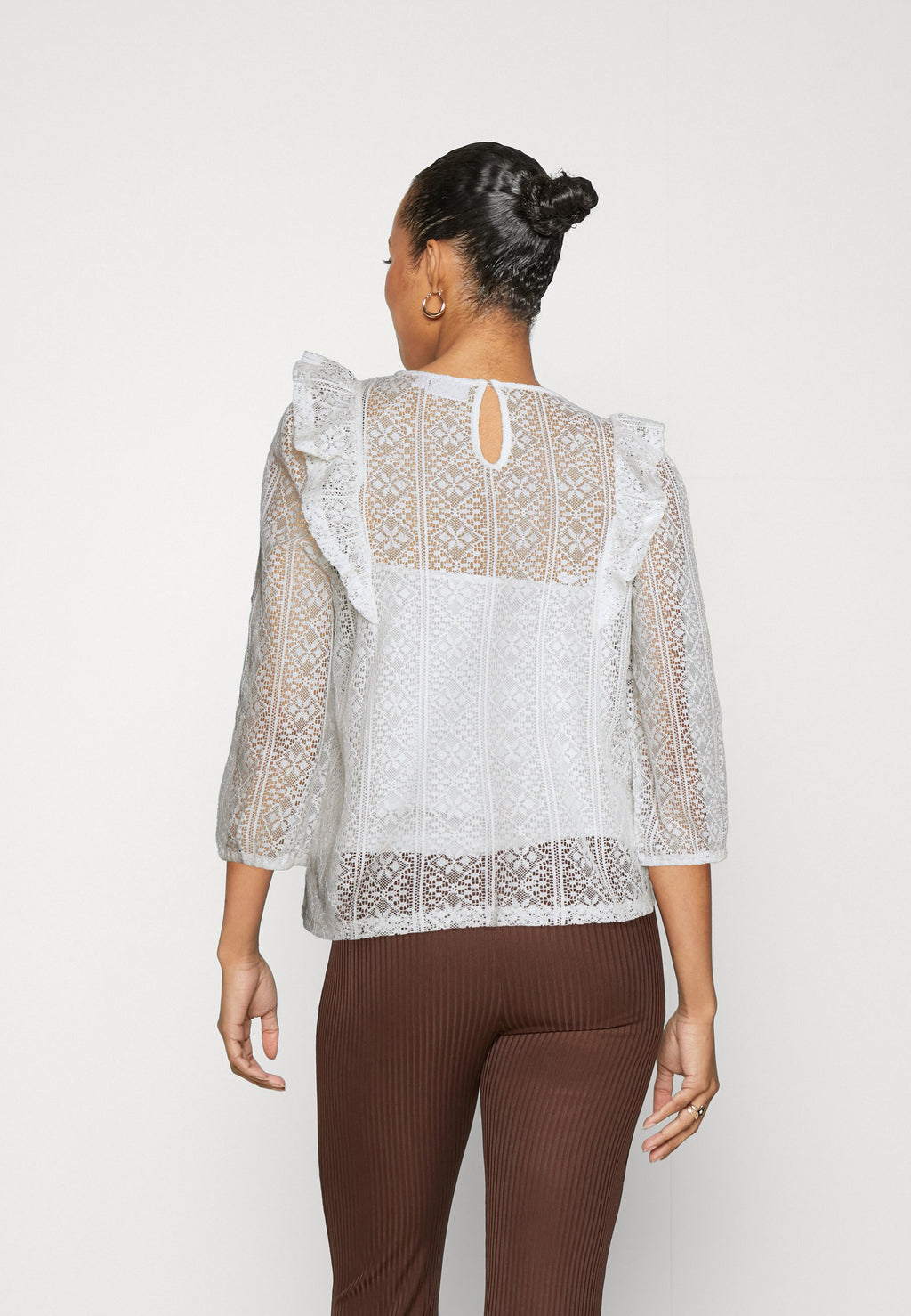 VILA VINESA 3/4 RUFFLE