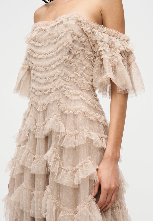 Needle & Thread AVIANA OFF SHOULDER GOWN