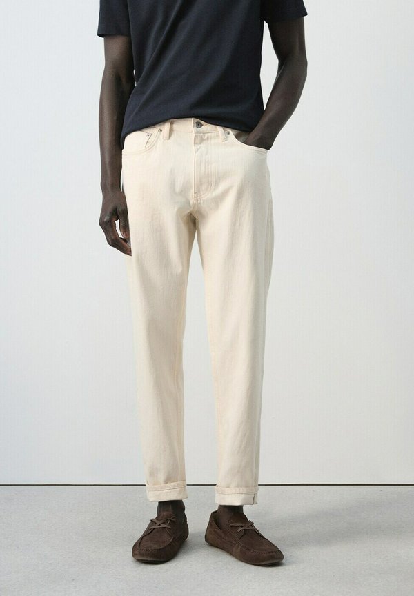 Mango Jeans Tapered Fit - off white