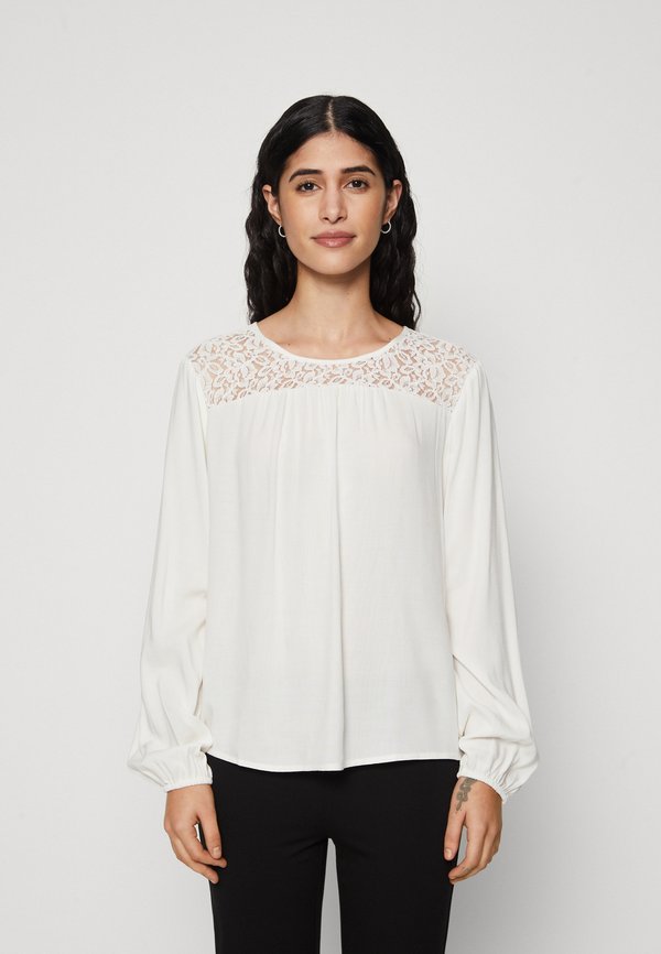 Vero Moda Petite VMLILOU O NECK DETAIL