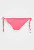 Rosa Bikini-Unterteil mit gebundenen Seiten, aus glattem Stretchmaterial gefertigt. Bietet eine klassische dreieckige Form und ein minimalistisches Design mit geringer Bedeckung.