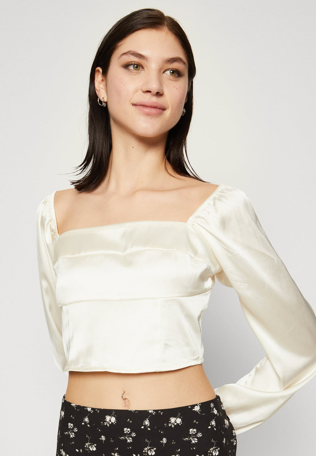 Hollister Co. LONG-SLEEVE SATIN SQUARE-NECK TOP