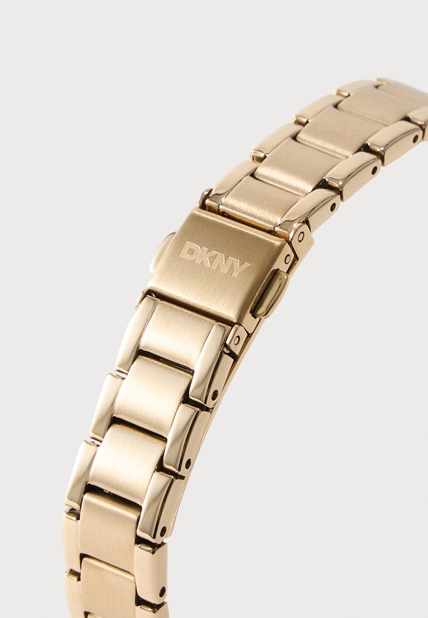 DKNY