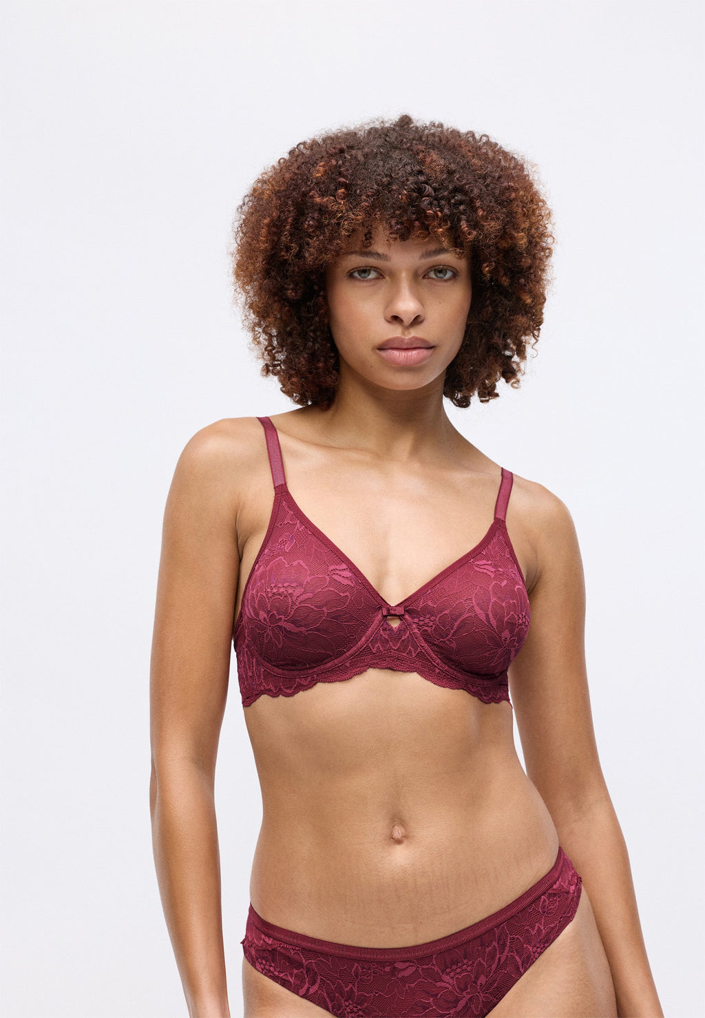 Triumph AMOURETTE CHARM T W02