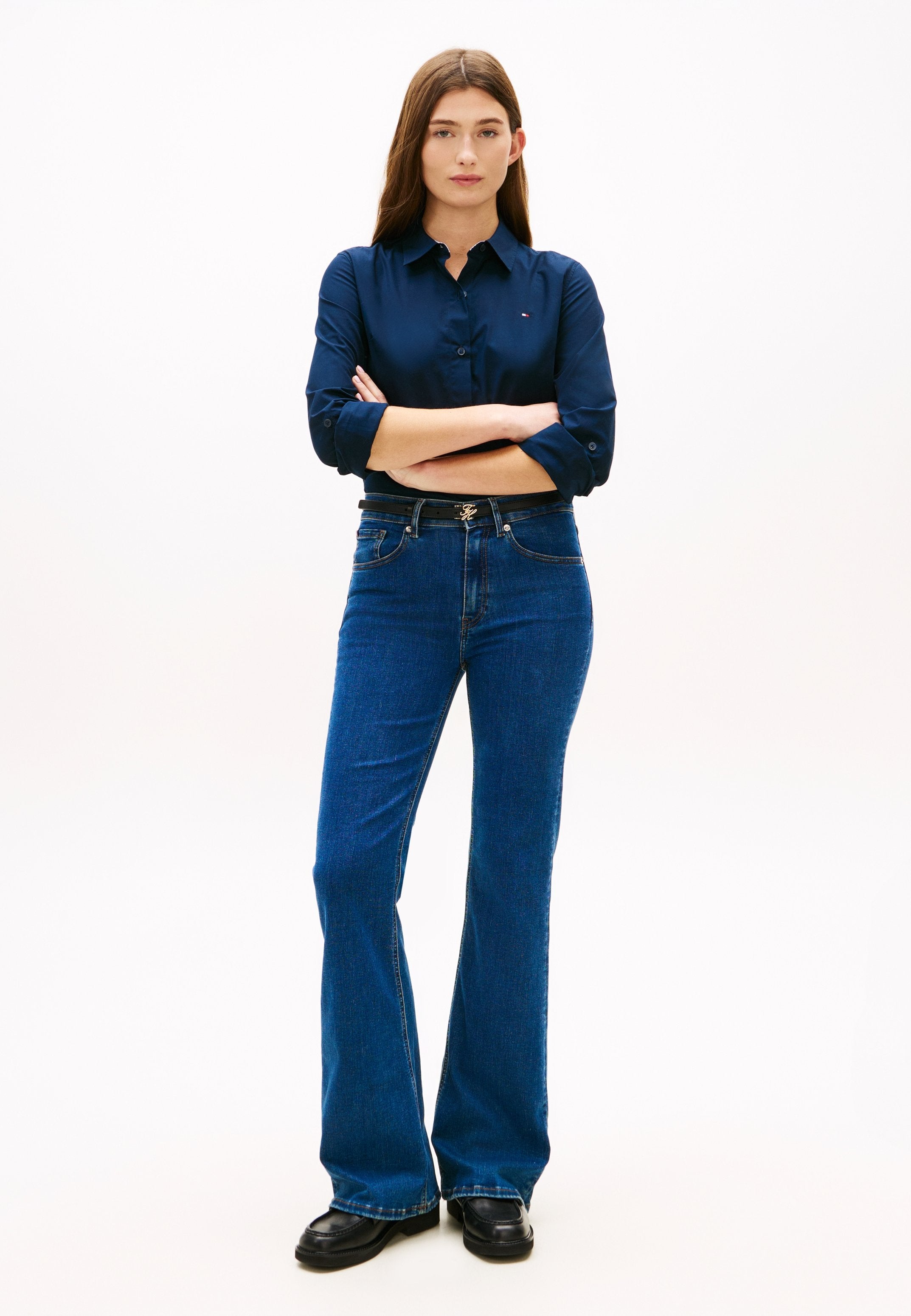 MID RISE FLARED LEG JEANS Media 2