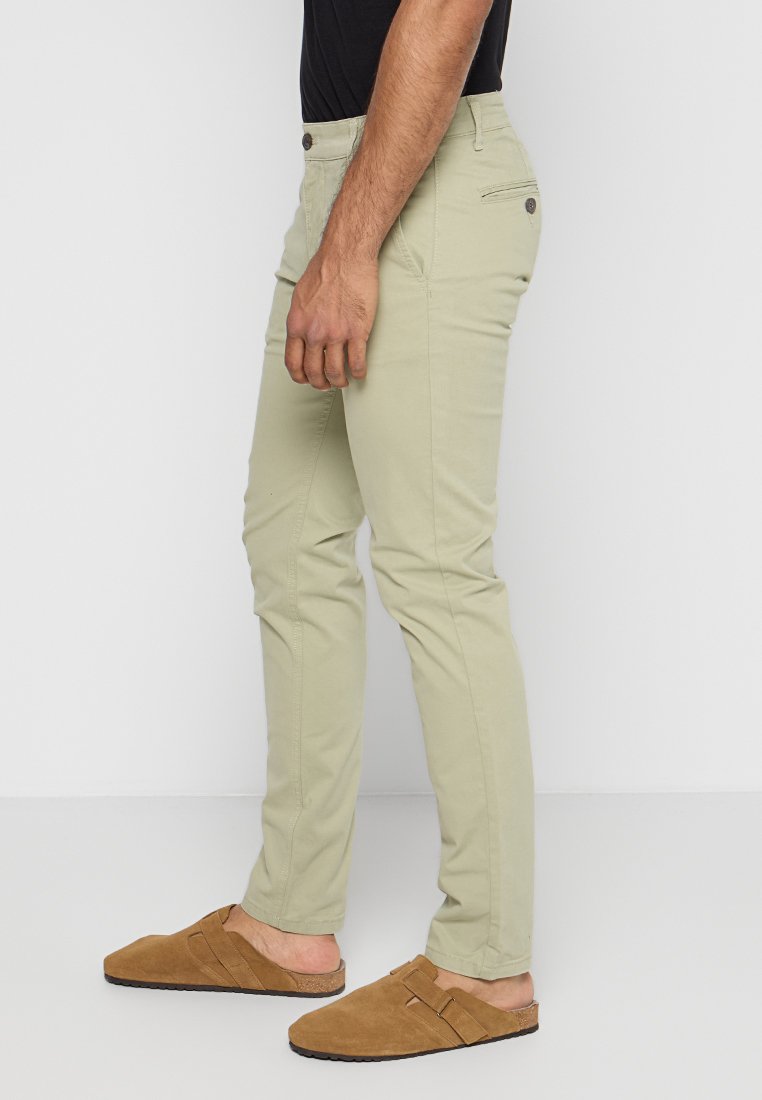 Lindbergh Chino Media 2