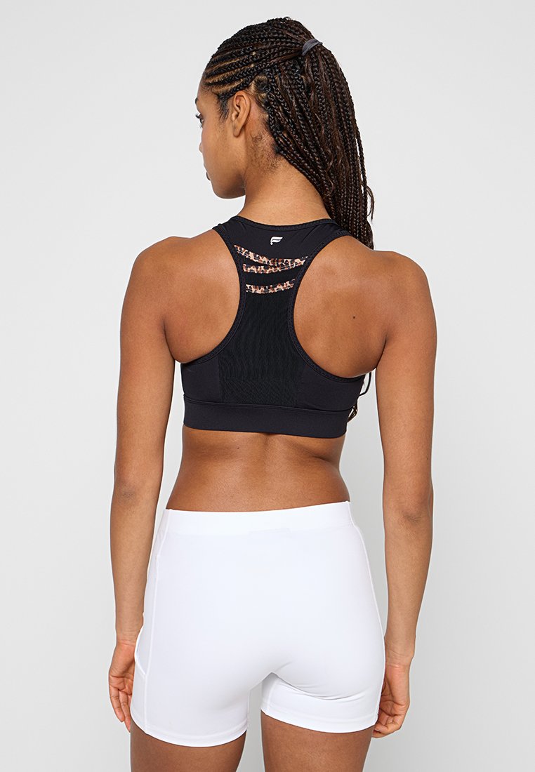 Fabletics TRINITY