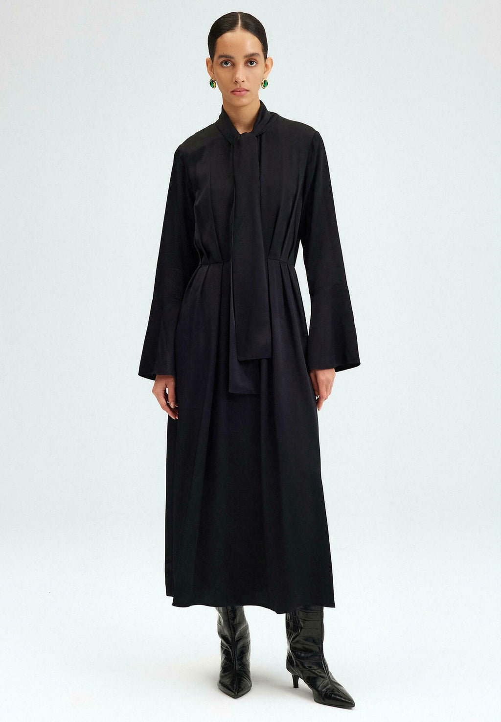 Touché Privé BELTED PLEATED