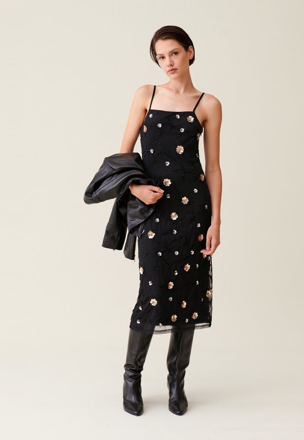 Claudie Pierlot RAININGBRODEFLEURS