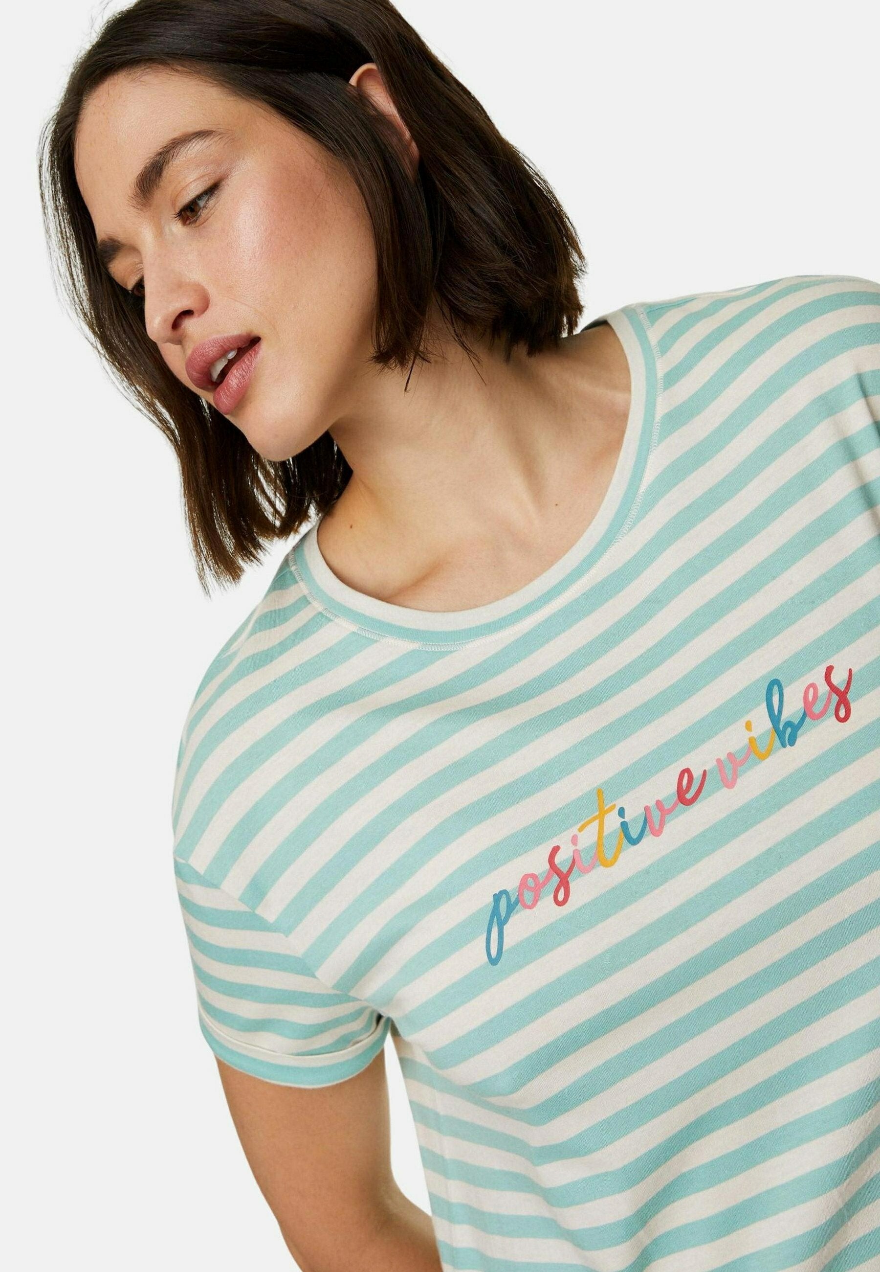Marks & Spencer POSITIVE VIBES SLOGAN