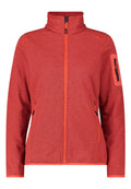 Rote Fleecejacke mit hohem Kragen, durchgehendem Reißverschluss, strukturiertem Stoff und einer Reißverschlusstasche am linken Ärmel. Kontrastierende orangefarbene Akzente.