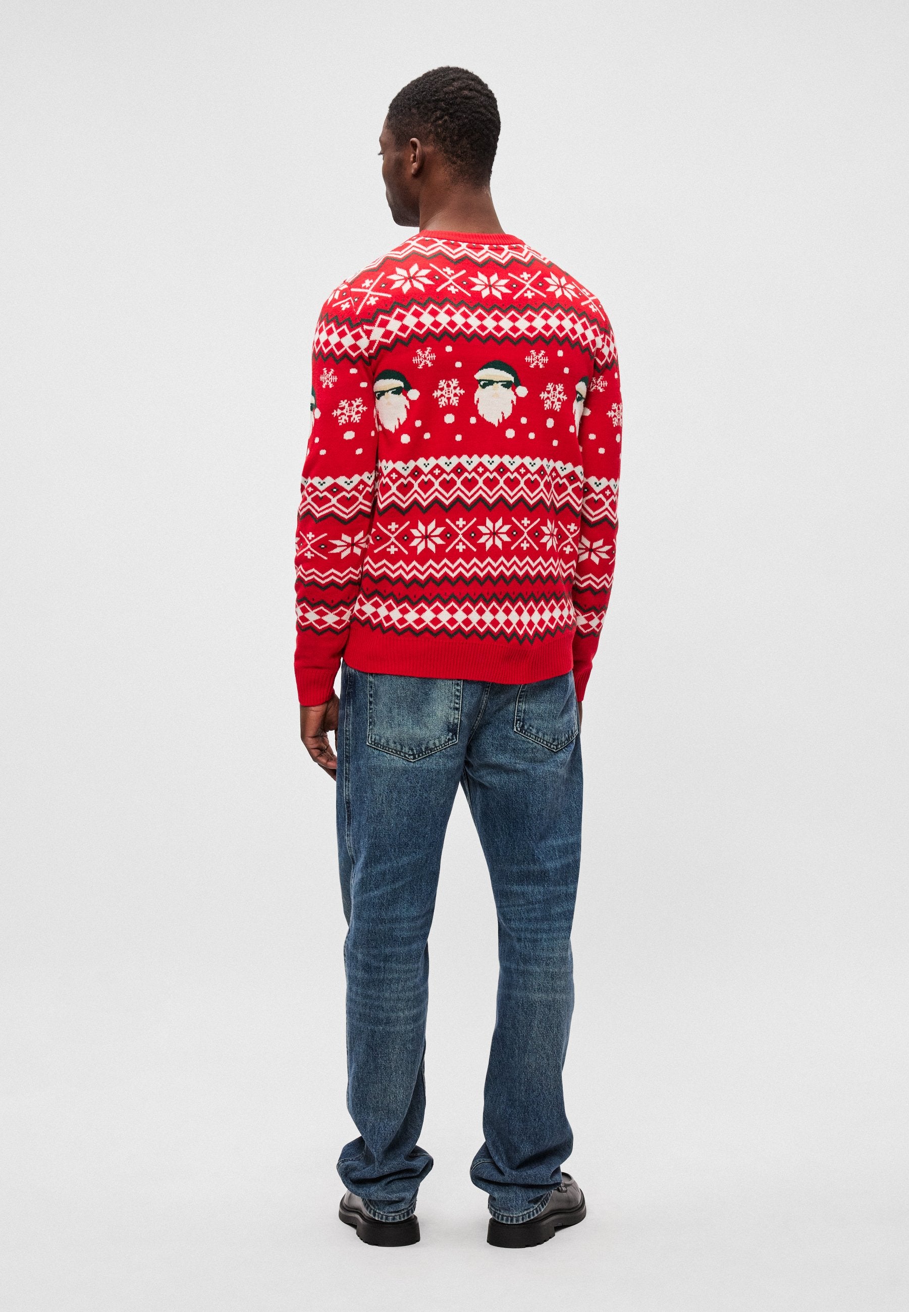 SANTA SWEATER Media 5