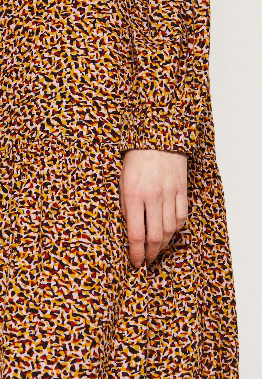 Esprit Freizeitkleid Media 8