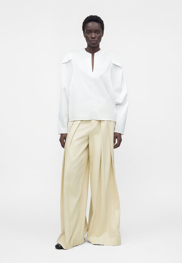 BITE Studios PLEATED SHOULDER