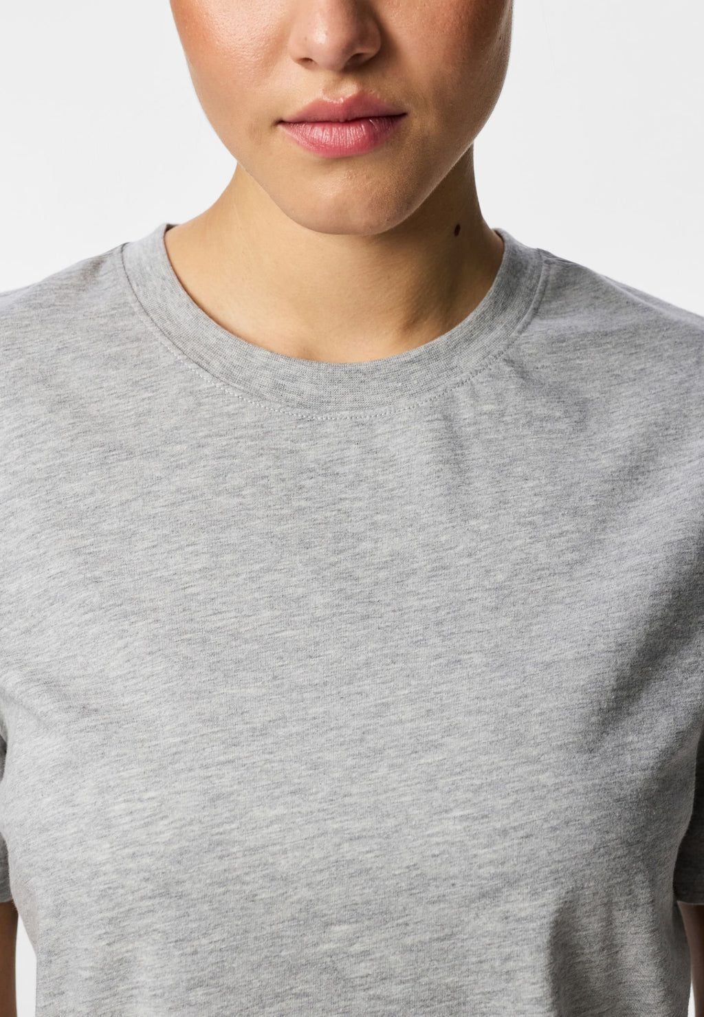 Pieces PCRIA SS SOLID TEE JRS NOOS BC