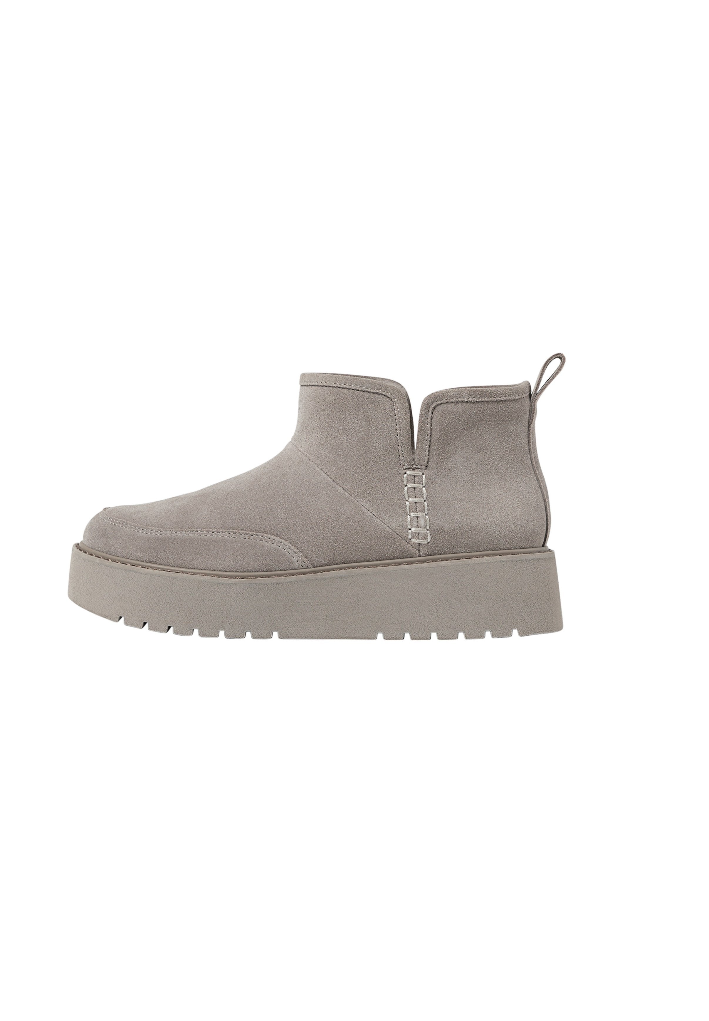 Grau Wildleder-Ankle-Boot mit niedrigem Profil, elastischen Seitenpaneelen und einer strukturierten Gummisohle. Verfügt über eine Zuglasche für einfaches Anziehen.
