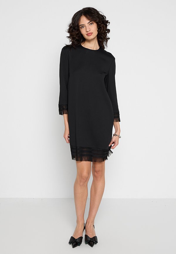 DKNY