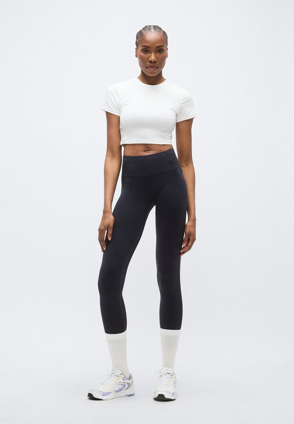 Stronger WASHED SEAMLESS