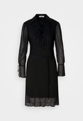 COLLARED TIE NECK TRAPEZE Media 1