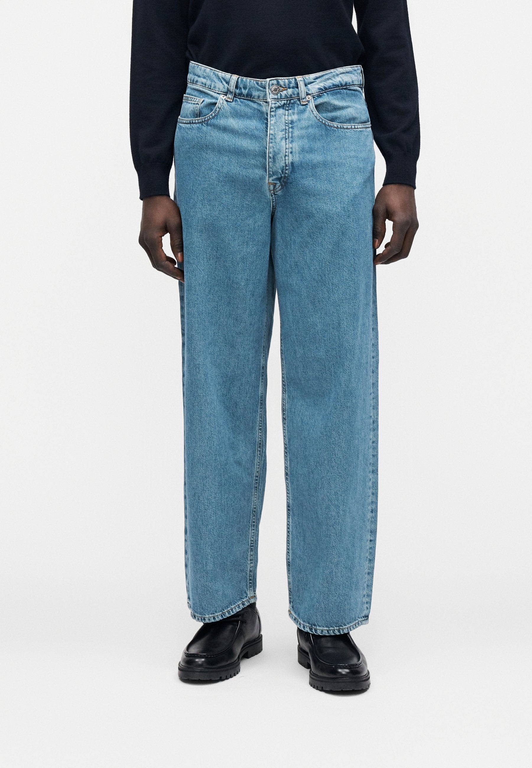 Selected Wide fit 260 Light wash