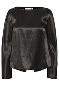 Schwarzes Satin-T-Shirt mit langen Ärmeln, rundem Ausschnitt, lässiger Passform und glatter Textur. Verfügt über einen leicht ausgestellt geschnittenen Saum und minimale Nähte.