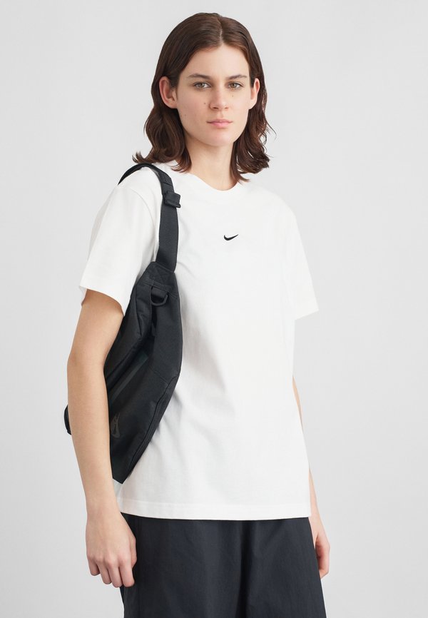 Nike Sportswear CLASSIC TEE - Basic T-shirt - white/black