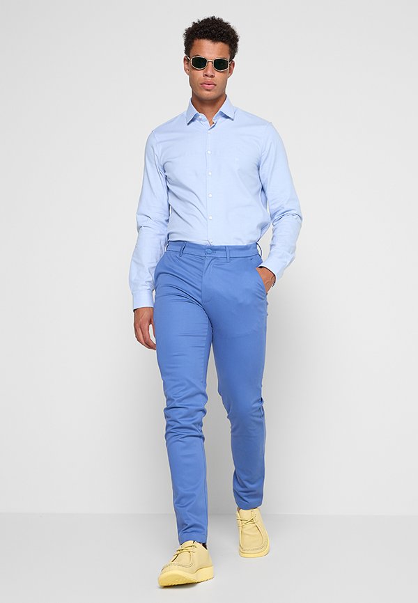 Calvin Klein SLIM FIT