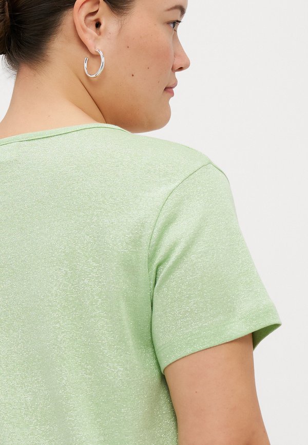 ONLY Carmakoma CARMELODI V NECK