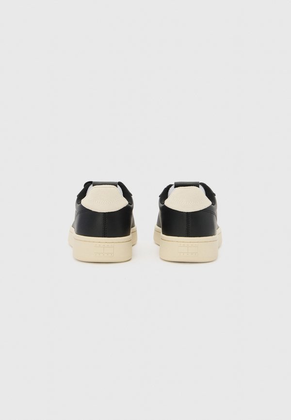 Tommy Jeans ARCHIVE COURT LEATHER TRAINERS