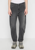 BOYFRIEND FIT Media 1