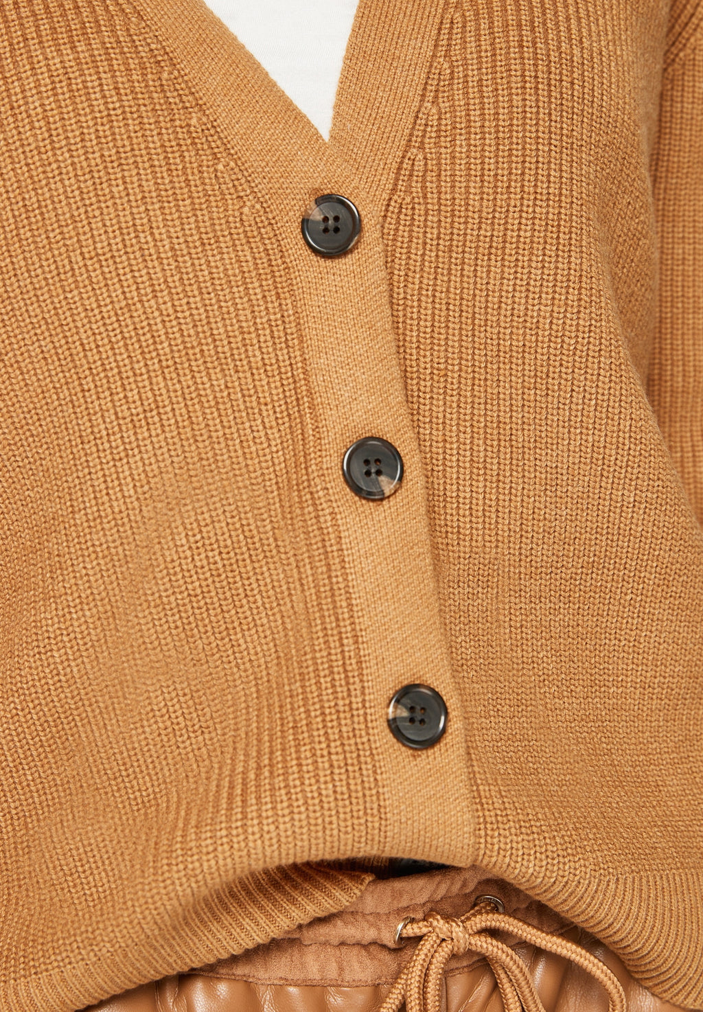 s.Oliver Strickjacke Media 6