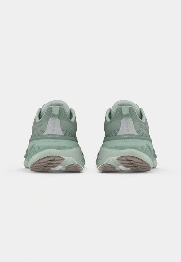 Saucony HURRICANE 25