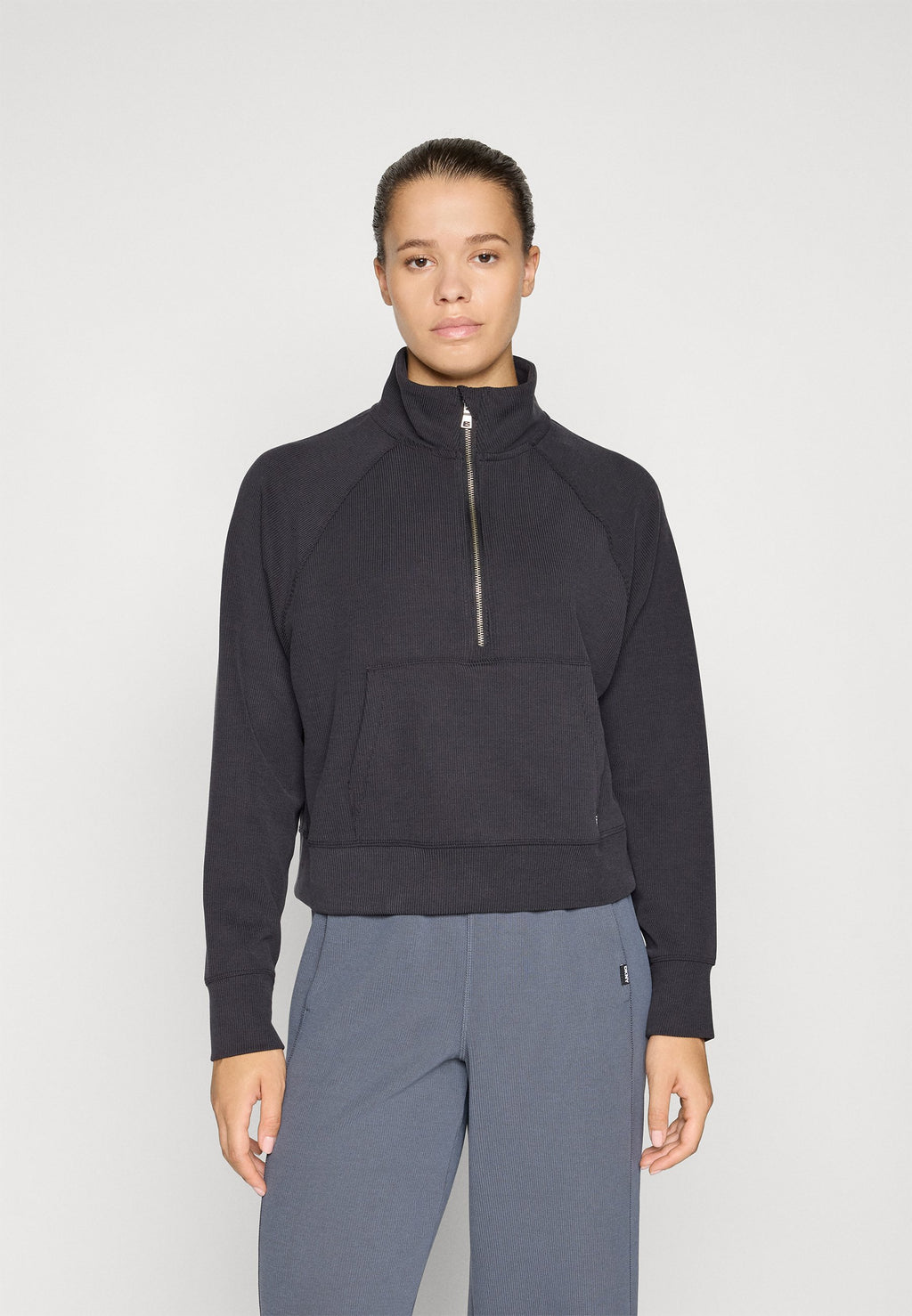 DKNY Sport HIGHLINE