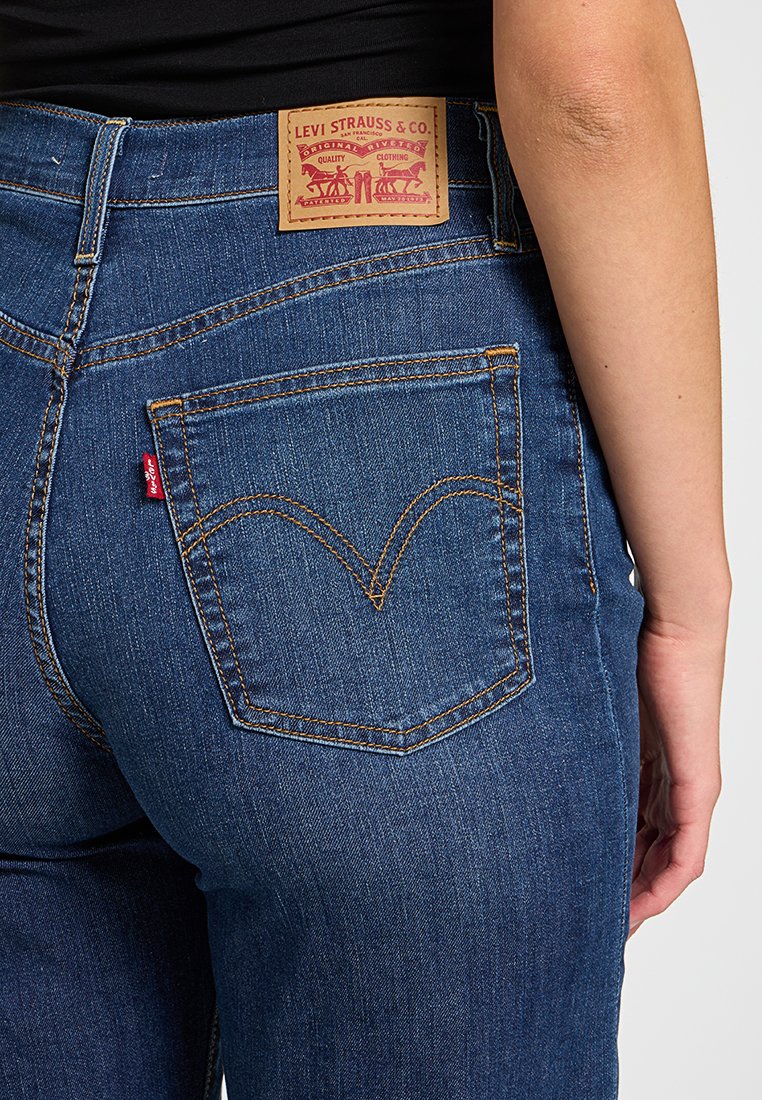 Levi's® RIBCAGE STRAIGHT ANKLE