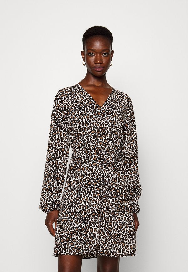 Vero Moda Tall VMNAJA SHORT DRESS