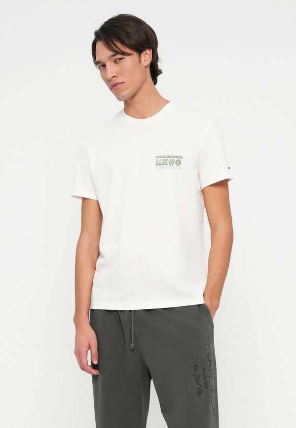 Tommy Jeans BILLS BACKPRINT
