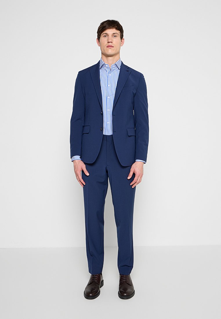 Michael Kors SLIM FIT