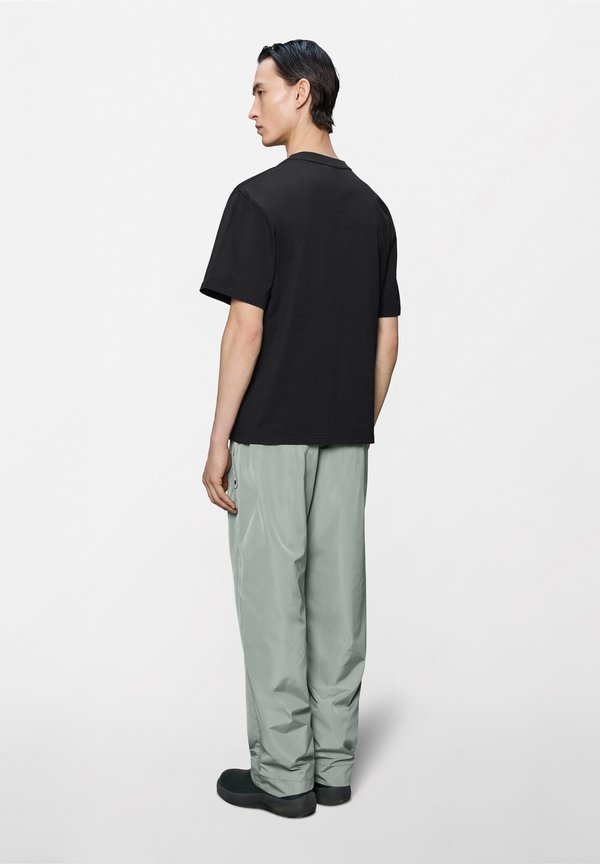 Rains CLASSIC BLURRED BLACK UNISEX