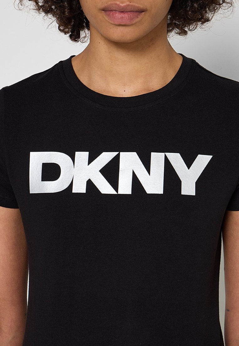 DKNY Sport