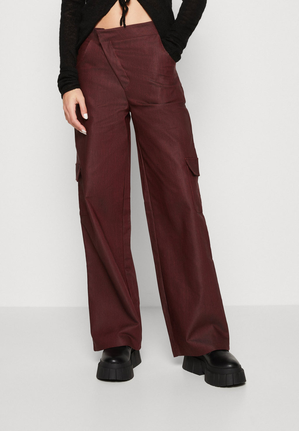 Missy Empire ASYMMETRIC WAISTBAND TROUSERS