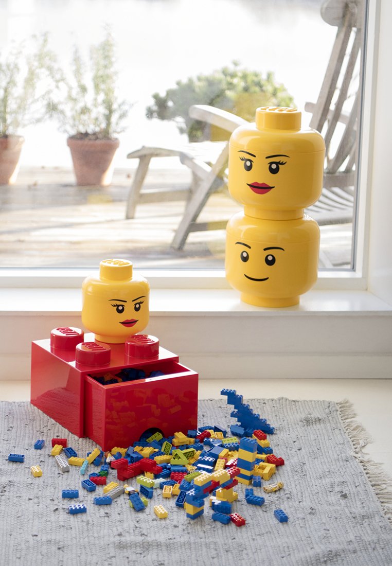 LEGO