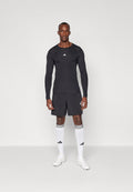 TECHFIT LONGSLEEVE T-SHIRT MEN Media 1