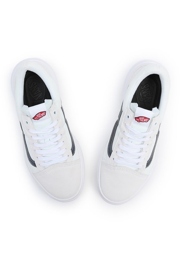 Vans UA OLD SKOOL OVERT CC