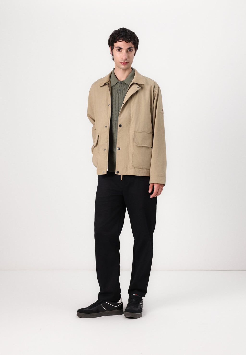 SHORT WALKING JACKET Media 2