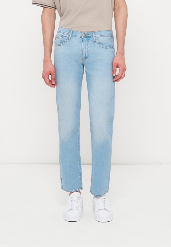 Armani Exchange
