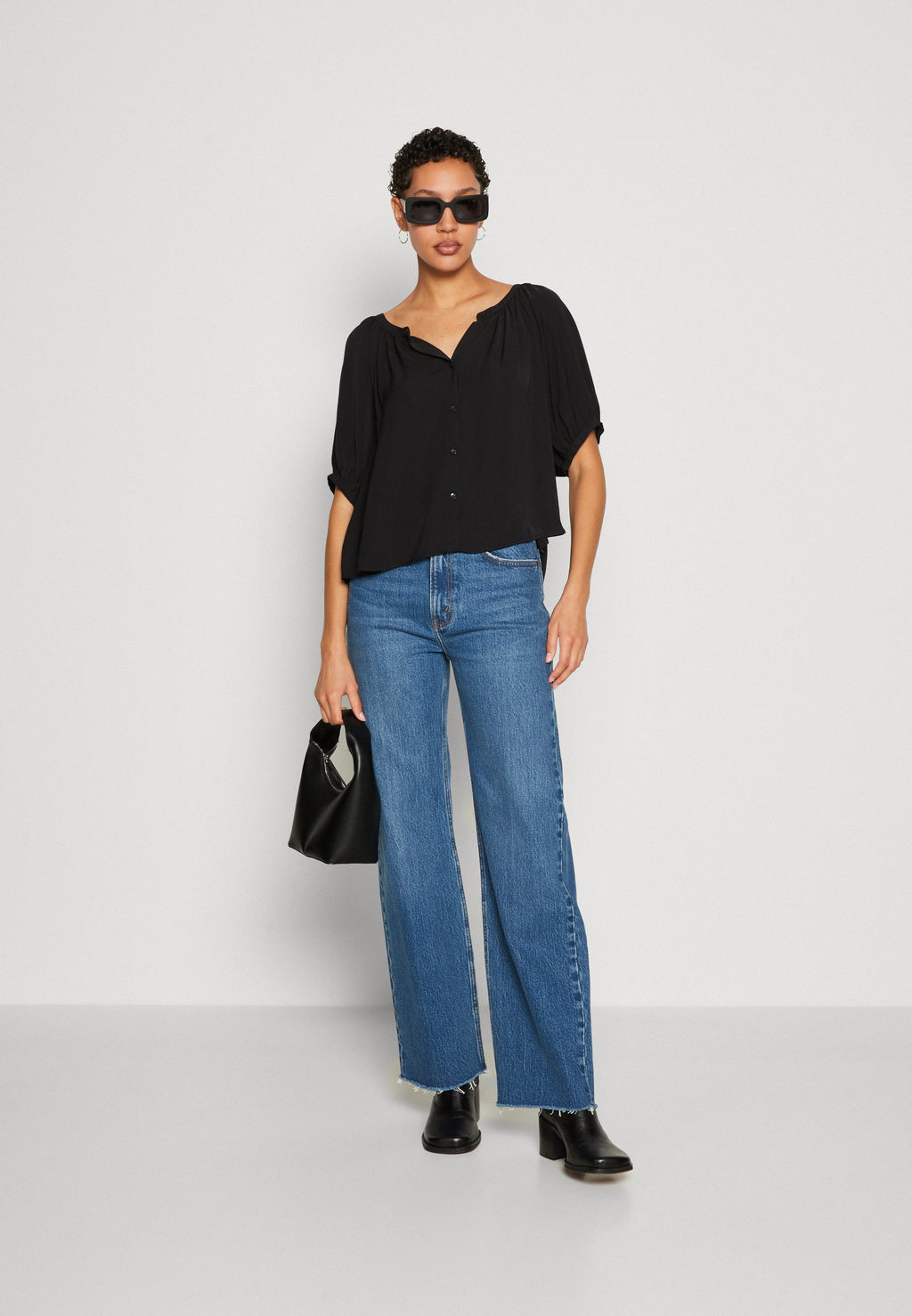 Abercrombie & Fitch CHASE EASY BUTTON THRU