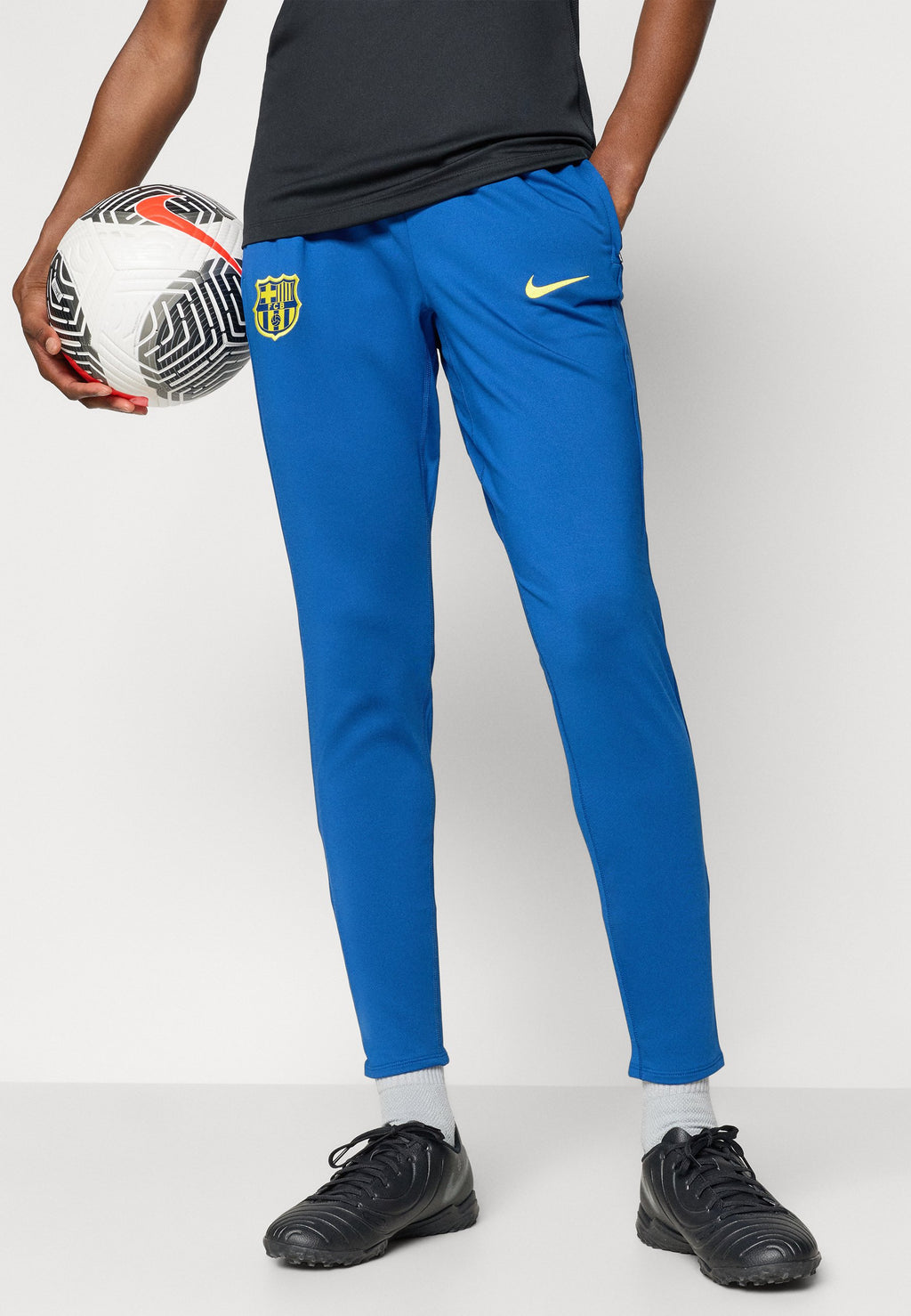 Nike Performance FCB PANT