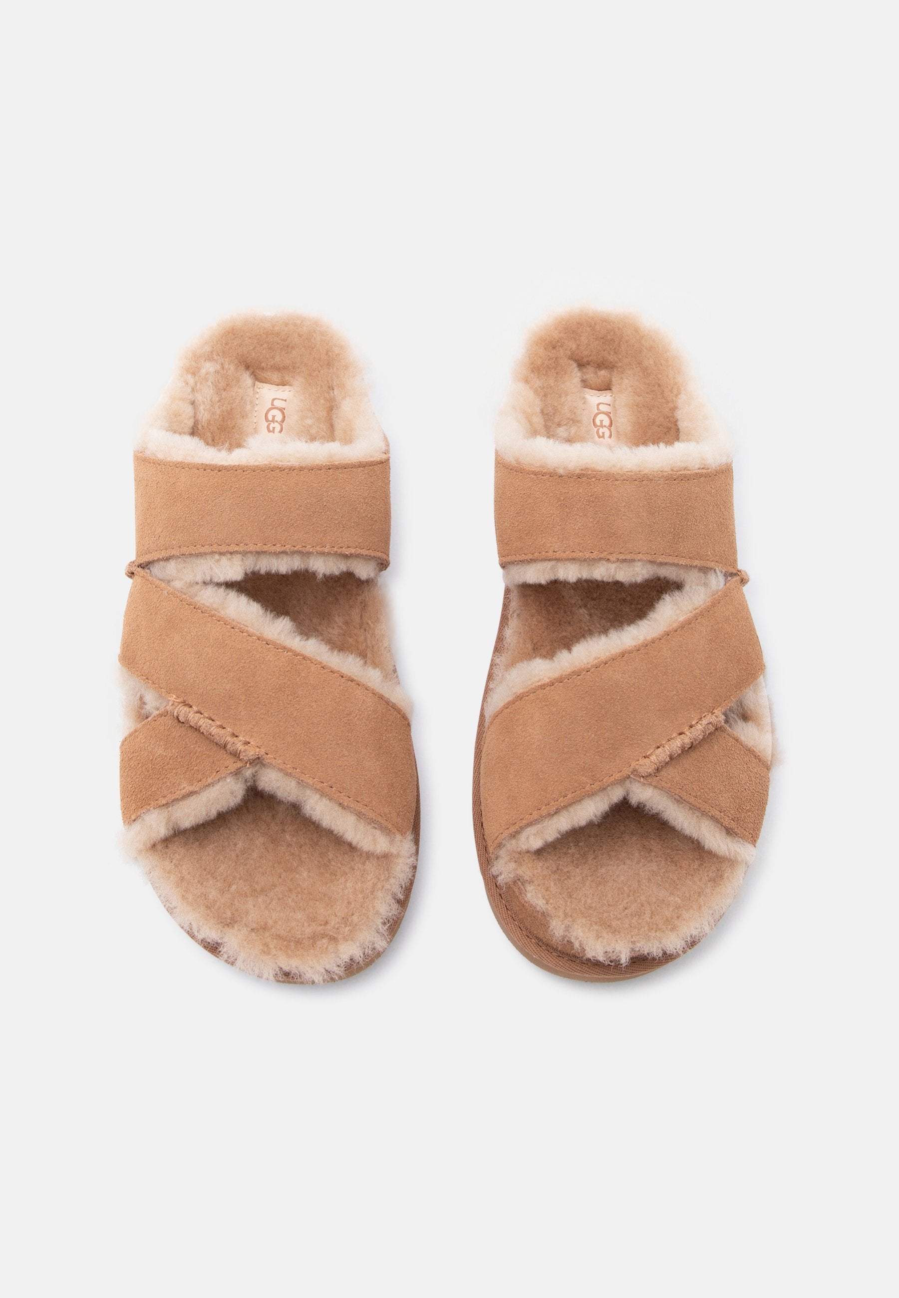 UGG GREENPORT CROSS STRAP SLIDE